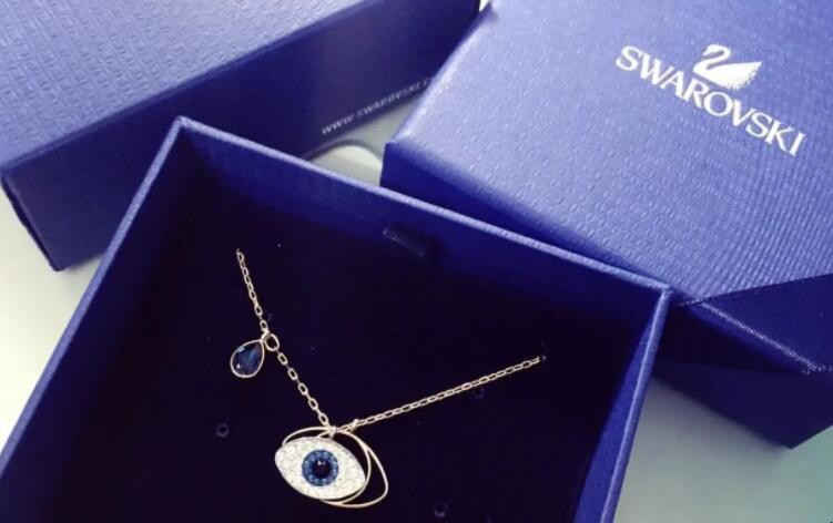 施华洛世奇属于什么档次