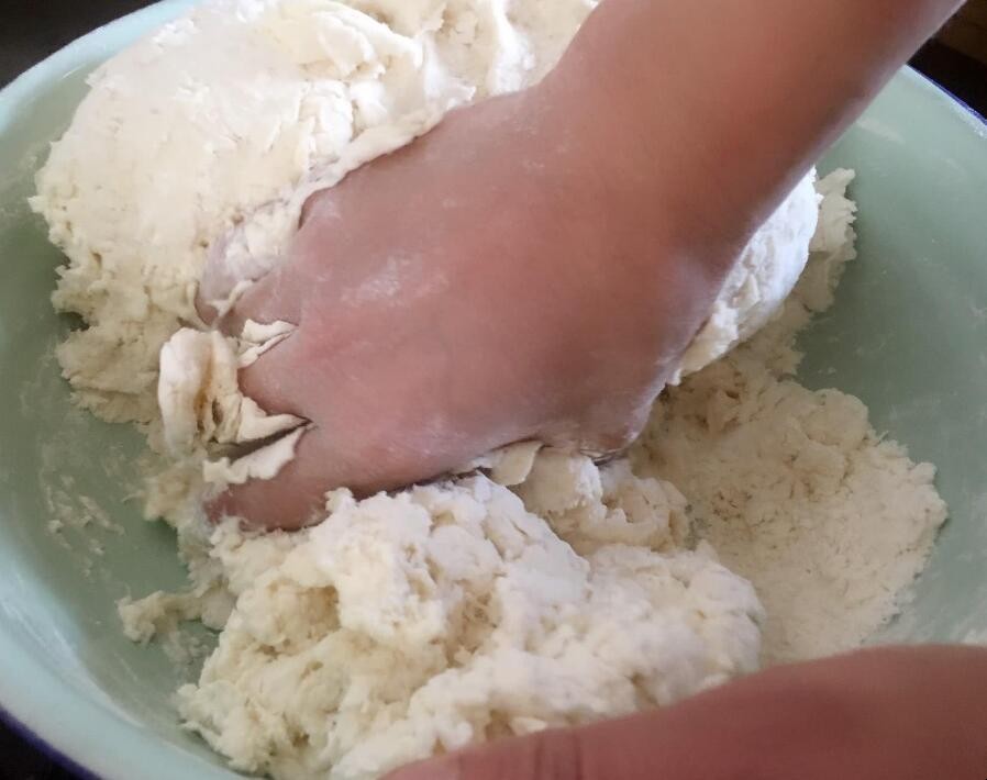 发的面太软粘手怎么办