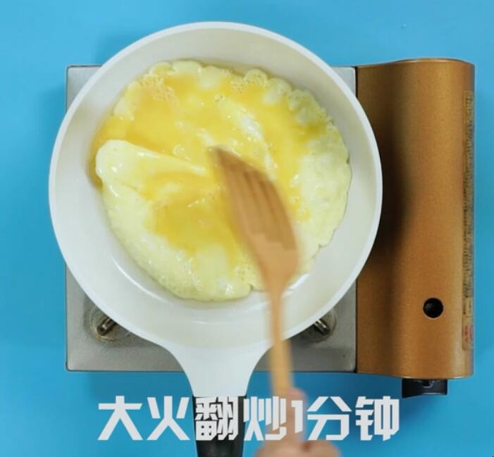 黄瓜炒鸡蛋的家常做法是什么