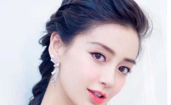 30岁发型显年轻