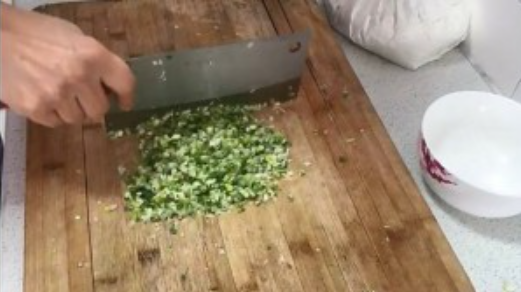 怎样做葱油饼