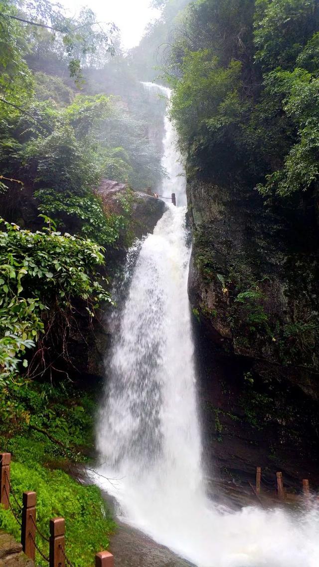 汉中4天旅游适合去哪里（汉中这些瀑布承包了整个夏天的清凉）(29)