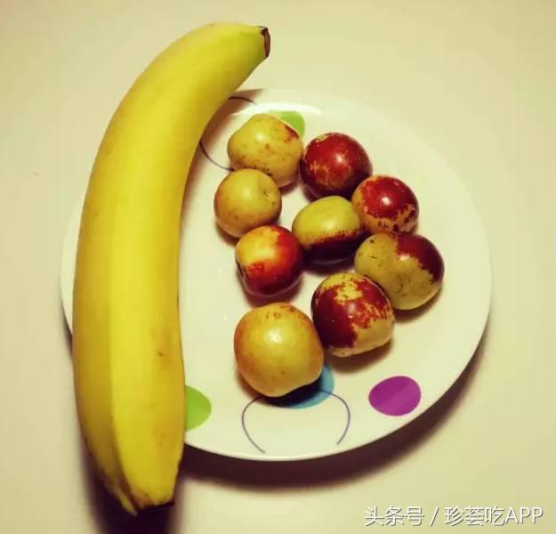 香蕉为什么不能和枣在一起吃（香蕉和枣不能一起吃）(1)