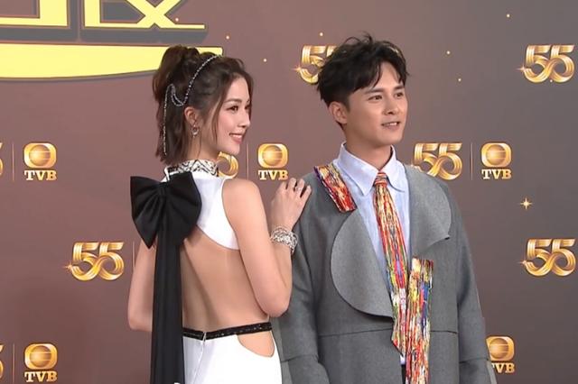 tvb55周年台庆艺人红毯（TVB台庆红毯女星露背露腿）(13)