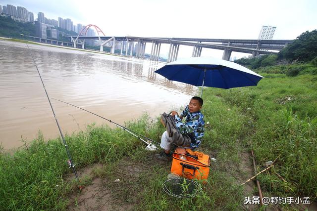 鱼竿 夏钓短，冬钓长 ，一定是这样 认清优缺点在选竿（鱼竿夏钓短冬钓长）(2)